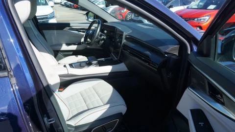 Renault Espace Iconic E-Tech full hybrid 146kW