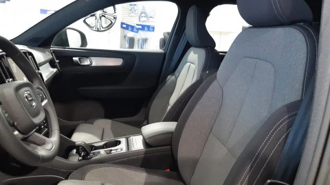Volvo XC40 2.0 B3 G Core Auto