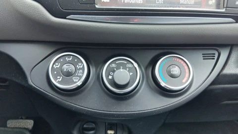 Toyota Yaris 100 MultiDrive Active