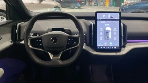 Volvo EX30 Single Motor Extended Range Plus Auto 200 kW (272 CV)