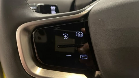 Volvo EX30 Single Motor Extended Range Plus Auto 200 kW (272 CV)