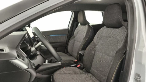 Renault Captur techno Eco-G 100cv (74 kW)