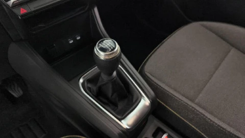 Renault Captur techno Eco-G 100cv (74 kW)