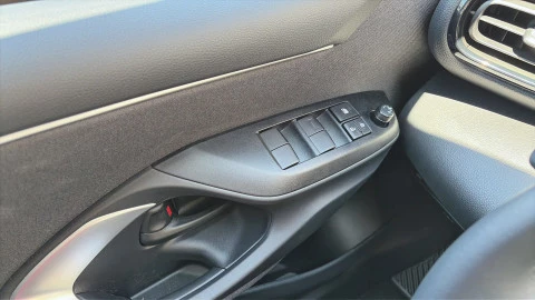 Mazda 2  Hybrid 1.5 CVT Centre-Line 85KW