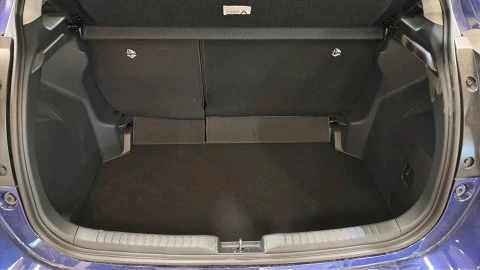 Mazda 2  Hybrid 1.5 CVT Centre-Line 85KW