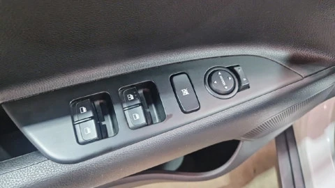 Kia Stonic 1.2 DPi 62kW (84CV) Concept Plus