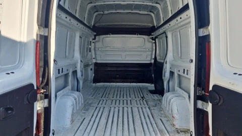 Renault Trafic Furgón 29 L2H2 Energy BluedCi 107 kW