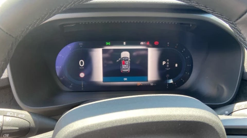 Volvo XC40 2.0 B3 G Essential Auto