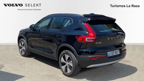 Volvo XC40 2.0 B3 G Essential Auto