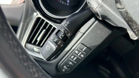 Kia Ceed 1.6 MHEV iMT 100kW (136CV) Tech