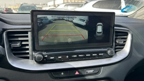 Kia Ceed 1.6 MHEV iMT 100kW (136CV) Tech