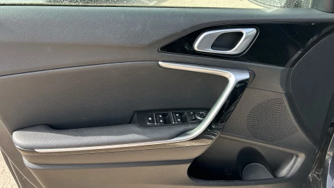 Kia Ceed 1.6 MHEV iMT 100kW (136CV) Tech