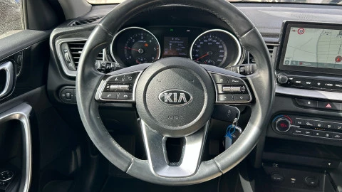 Kia Ceed 1.6 MHEV iMT 100kW (136CV) Tech