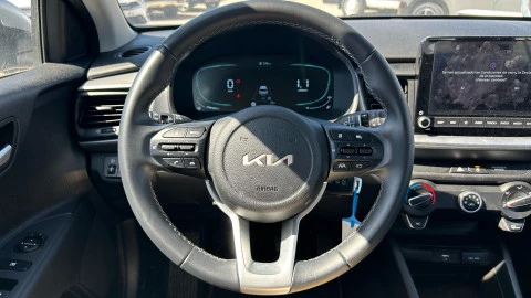 Kia Stonic 1.0 T-GDi 74kW (100CV) MHEV MT Concept