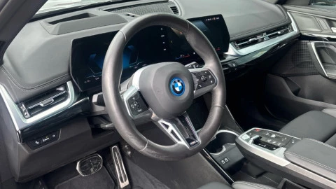 BMW Serie iX1 20 eDrive M Sport