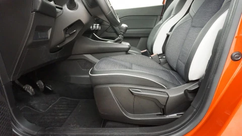 Renault Captur techno TCe 67kW (90CV)