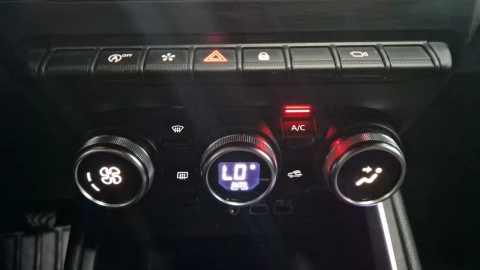 Renault Clio techno Eco-G 100cv (74kW)