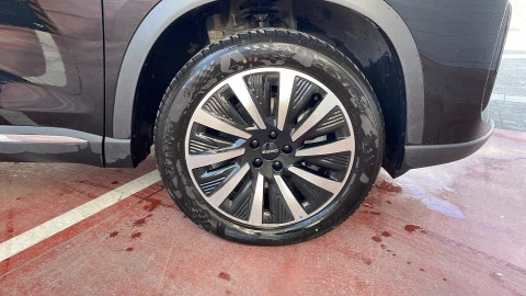 EBRO S800  1.5 TGDI PHEV E-CVT Luxury FWD