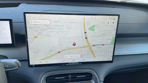 EBRO S800  1.5 TGDI PHEV E-CVT Luxury FWD