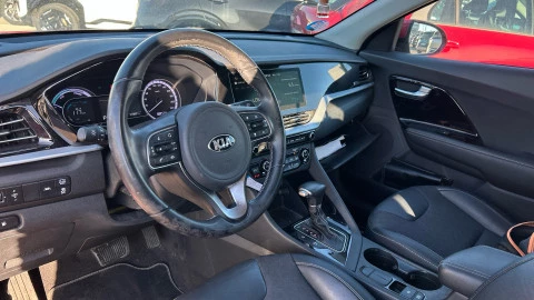Kia Niro 1.6 GDi HEV 104kW (141CV) Drive