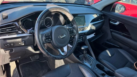 Kia Niro 1.6 GDi HEV 104kW (141CV) Drive