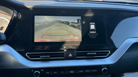 Kia Niro 1.6 GDi HEV 104kW (141CV) Drive