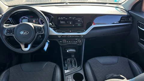 Kia Niro 1.6 GDi HEV 104kW (141CV) Drive
