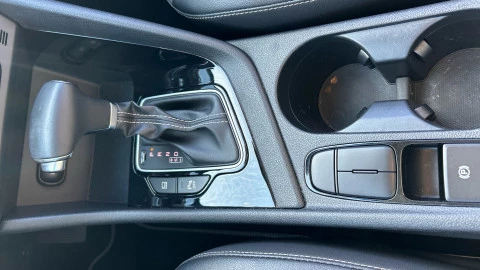 Kia Niro 1.6 GDi HEV 104kW (141CV) Drive