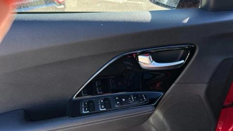 Kia Niro 1.6 GDi HEV 104kW (141CV) Drive