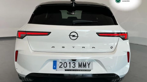 Opel Astra Electric 54kWh GS Auto