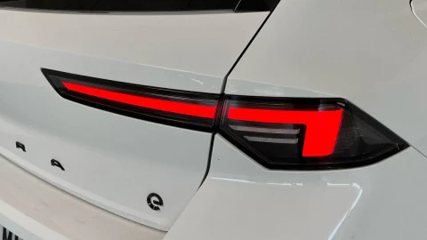 Opel Astra Electric 54kWh GS Auto