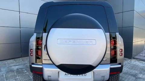 Land Rover Defender 3.0D I6 250 SE 110 Auto 4WD MHEV