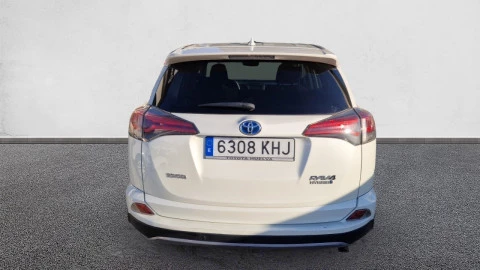 Toyota Rav4 2.5l hybrid 2WD Advance