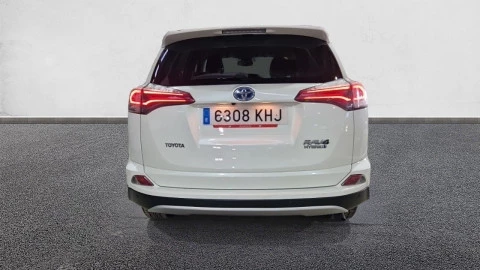 Toyota Rav4 2.5l hybrid 2WD Advance