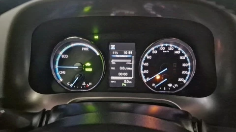 Toyota Rav4 2.5l hybrid 2WD Advance