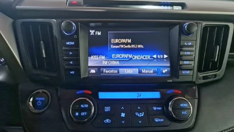 Toyota Rav4 2.5l hybrid 2WD Advance