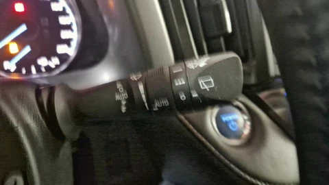 Toyota Rav4 2.5l hybrid 2WD Advance