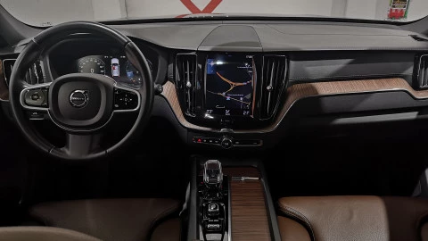Volvo XC60 2.0 B4 D AWD Inscription Auto