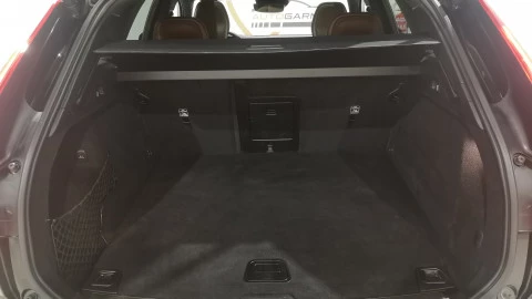 Volvo XC60 2.0 B4 D AWD Inscription Auto