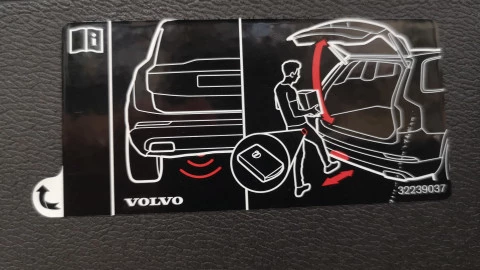 Volvo XC60 2.0 B4 D AWD Inscription Auto