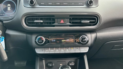Hyundai Kona 1.6 GDI HEV Maxx DCT