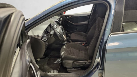 Opel Astra 1.6 CDTi 110 CV Business +