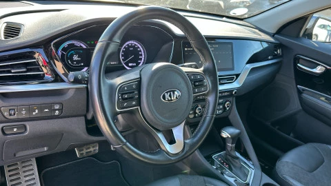 Kia Niro 1.6 GDi HEV 104kW (141CV) Emotion