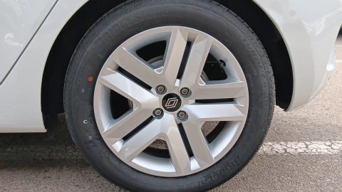 Renault Clio Evolution full hybrid E-Tech 145 (103Kw)