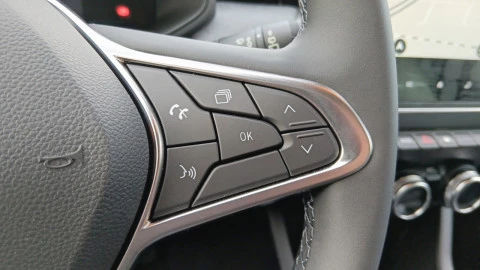 Renault Clio Evolution full hybrid E-Tech 145 (103Kw)