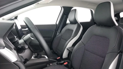 Renault Captur  TCe Techno 67kW