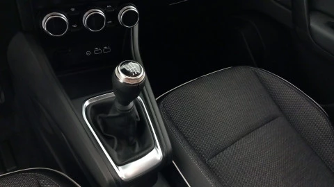 Renault Captur  TCe Techno 67kW