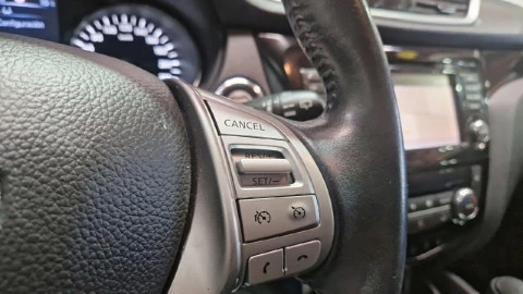 Nissan Qashqai 1.2i DIG-T N-CONNECTA 4X2 XTRONIC