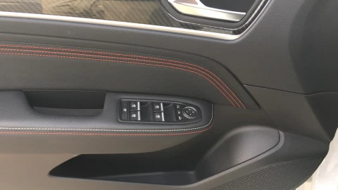 Renault Arkana  E-TECH RS-LINE 1.6 105KW