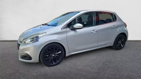 Peugeot 208 5P ALLURE 1.6 BlueHDi 73KW (100CV)